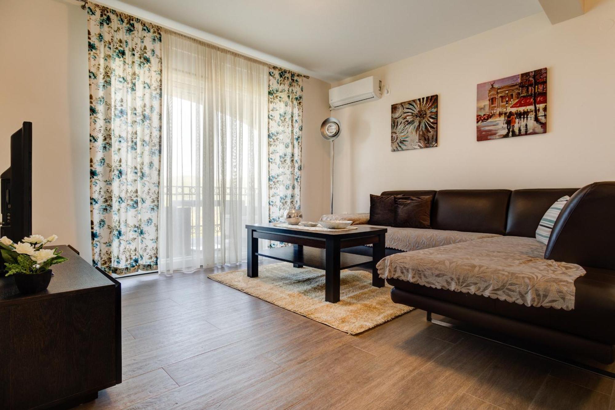 Apartments Horizont Будва Екстериор снимка